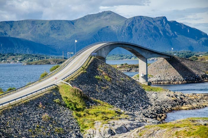 Driving through Norway is amazing - Atlantic Ocean Road