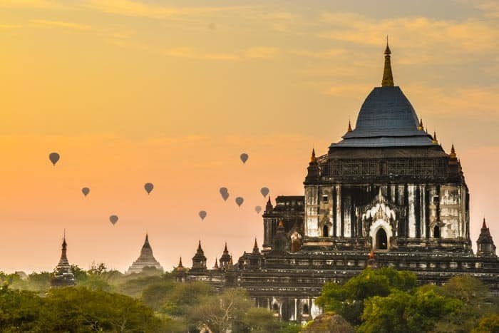 Sunset and sunrise in Bagan are magical! Best Places to visit in Myanmar, southeast Asia