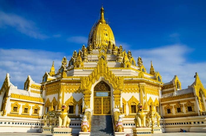 Buddha Tooth Relic Pagoda in Yangon. Best Places to visit in Myanmar