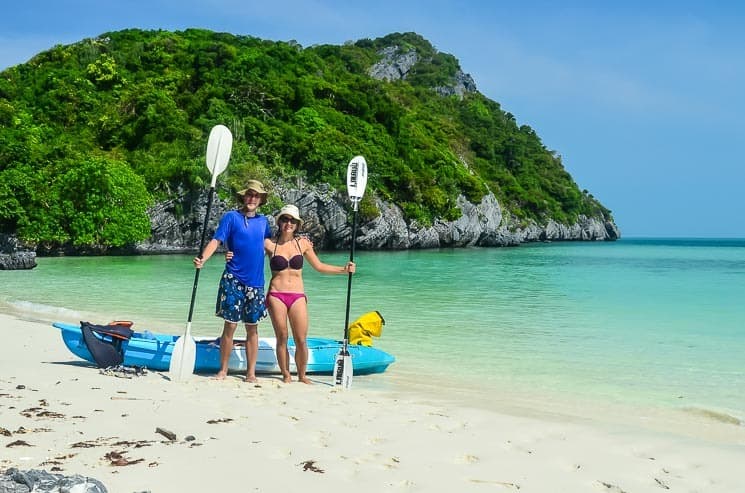 Kajaky seženete téměř na každé pláži, my vyrazili na výlet na nedalekém Ang Thong Marine Park