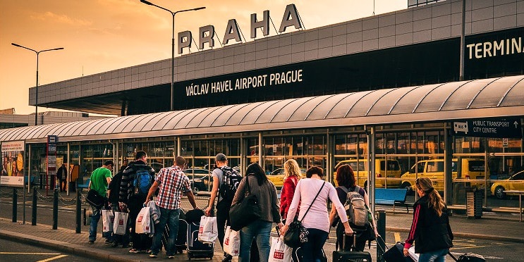Letiště Václava Havla Praha Ruzyně sledování letů, přílety a odlety, parkování
