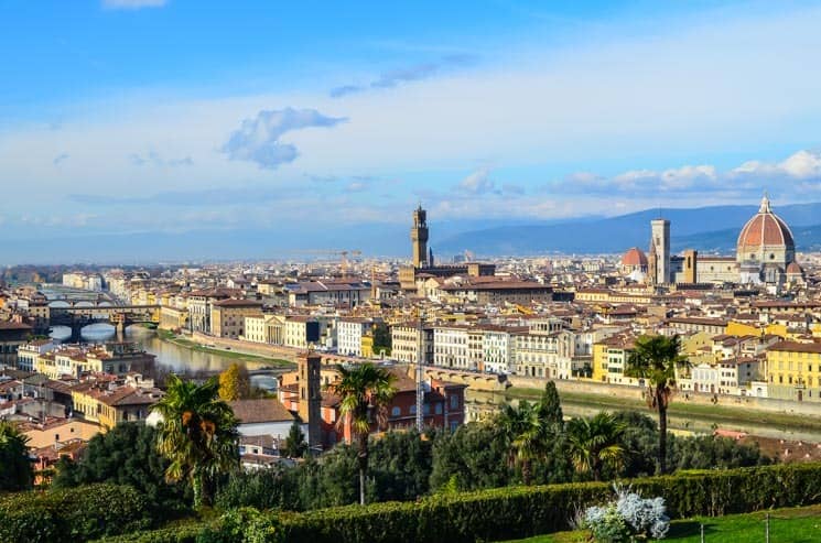 Pohled na Florencii z náměstí Piazzale Michelangelo