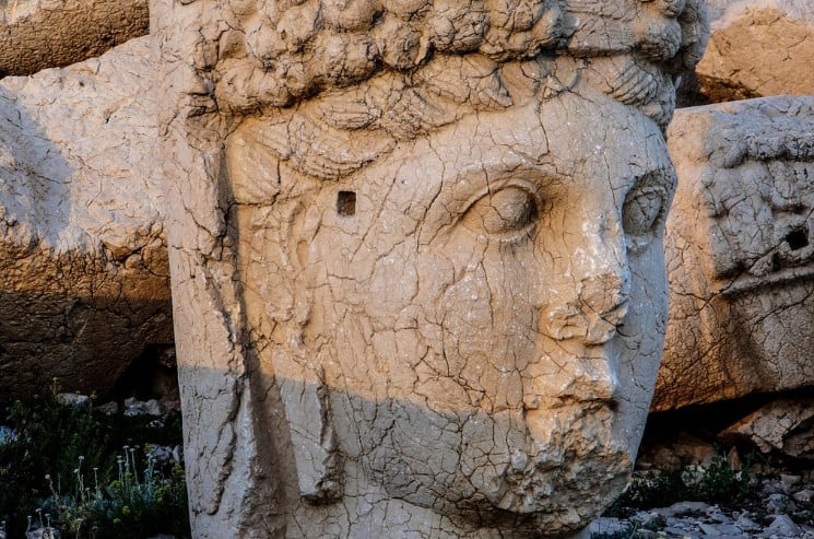 Řečtí bohové: 12 bohů Olympu + 19 dalších významných bohů 21