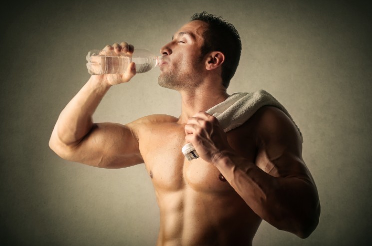 15 ověřených tipů, jak nabrat svalovou hmotu (které fungují) 8