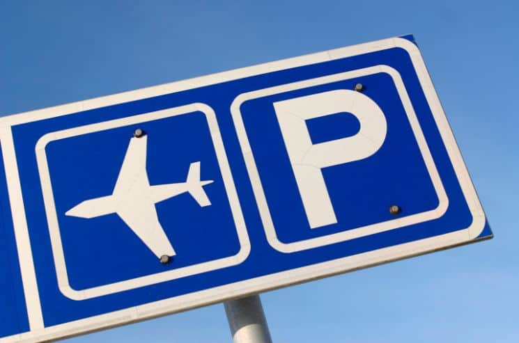 5 Best Companies in Airport Parking  1