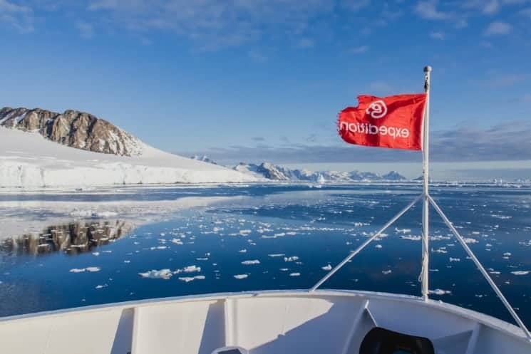 Trip to Antarctica Guide: What to Expect? How to Choose?