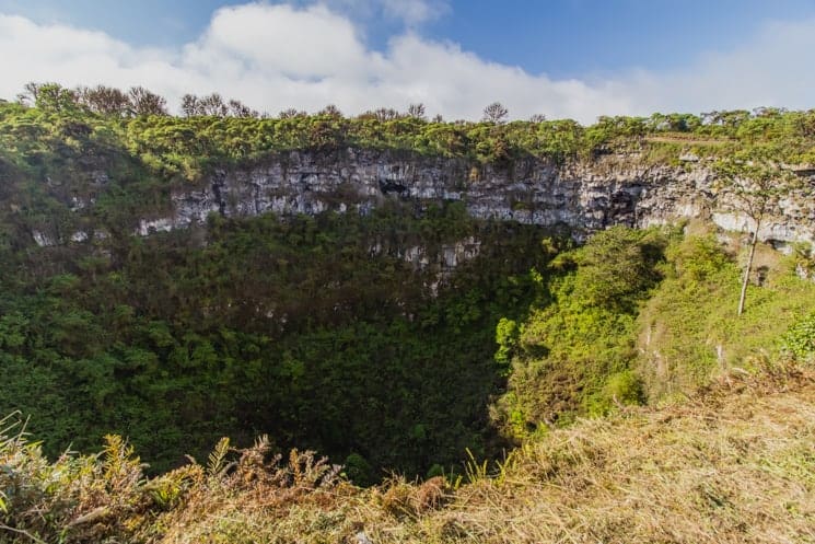 Galapagos from A to Z: Ultimate Guide to Wildlife Wonderland