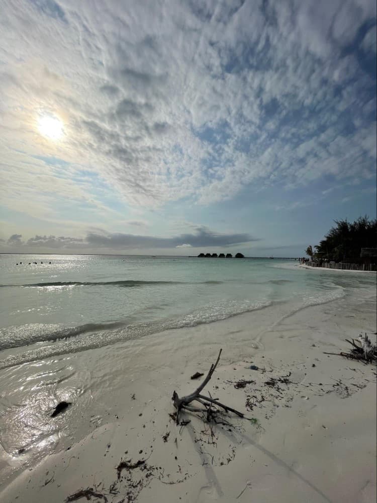 Zanzibar - Naleštěná bída, nebo krásná dovolená? (Co navštívit a co ne)