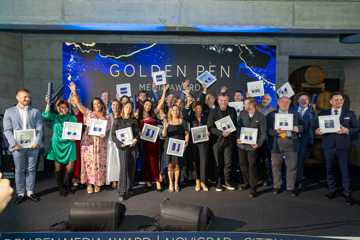 Czech the World Wins Prestigious Golden Pen Award